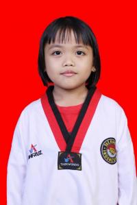 Foto Almeera Syafieqa Ramadhiani Sari